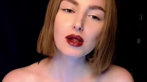 Red_Lips_Girl