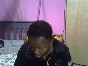 Ebonyceline