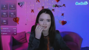 liana_kisses