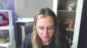 Zoey_Erotic