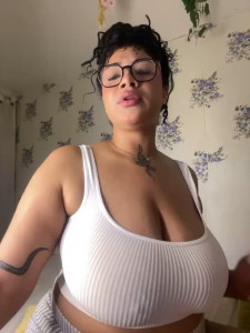 SashaLiciosa__