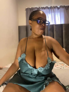 Saggy_areola95