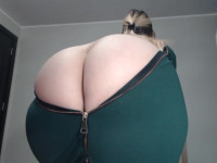 ladywithbigass