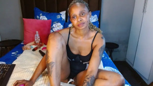 NaughtyLuux10