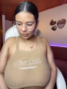 Isabella_boobd