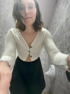 The_Snowwhitee