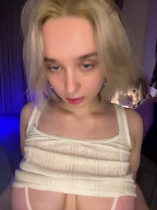 TamagotchiGirlfriend