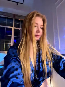 Leya_