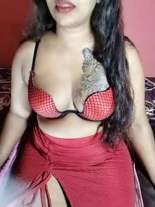 Sexy-Monikaa