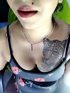 Sexy-Monikaa