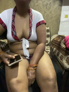 Meera_xxx