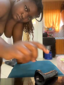 sweet18creamybigpussy