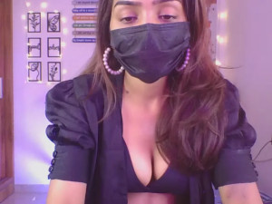 Saloni9