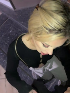 AlyssaFoxx_
