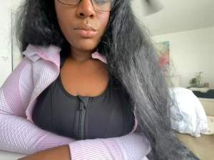 Anadia_Starr