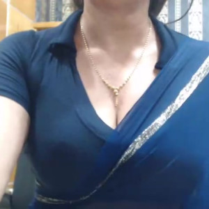 Desi_maisa130