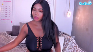 _huge_boobs_ebony