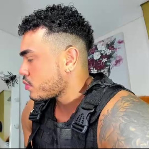 zeus_strong93
