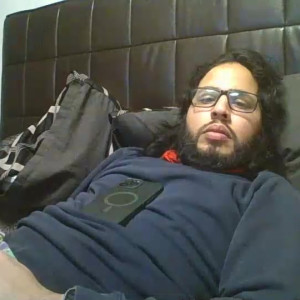 romeoisnotperfectbuthetries