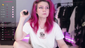 makelovenotwarbitchess